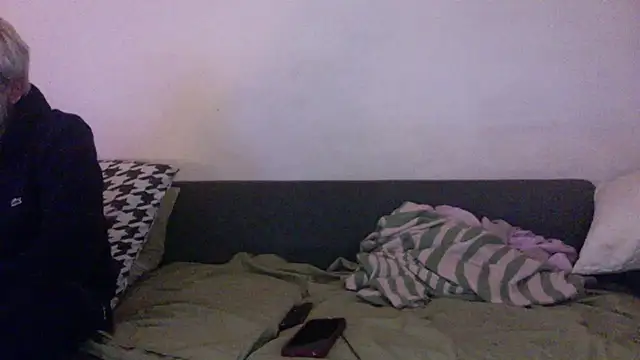 Snapshot of chiara-mario chatting on April 2026 08:42:02 PM chiara-mario online show from April 2026 08:42:02 PM