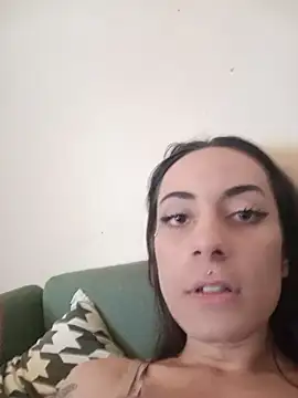 Snapshot of chiara-mario chatting on May 2026 09:27:02 AM chiara-mario online show from May 2026 09:27:02 AM