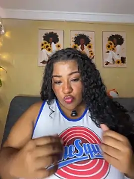 dana falcoo25 online show from April 2026 06:50:01 PM