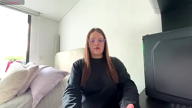 Sarahhh 0 online show from March 2026 09:21:02 PM