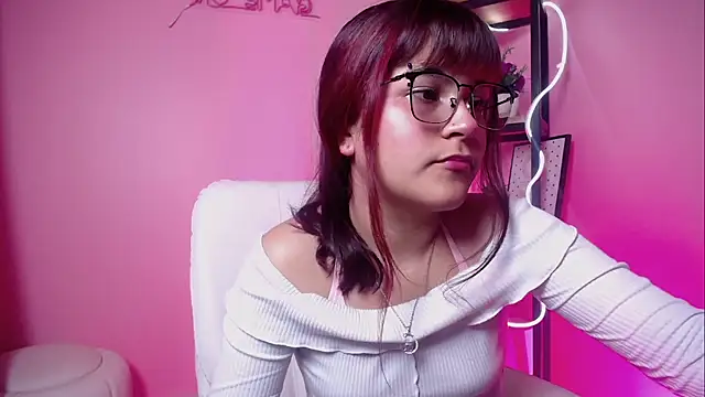 Nami Velle online show from March 2026 01:27:01 PM