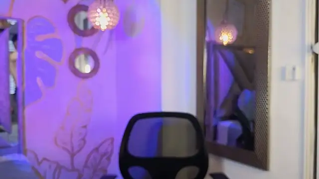 Tinocrow online show from April 2026 03:29:01 PM