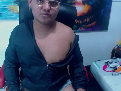 XNoahDeepThroatX online show from March 2026 05:35:01 AM