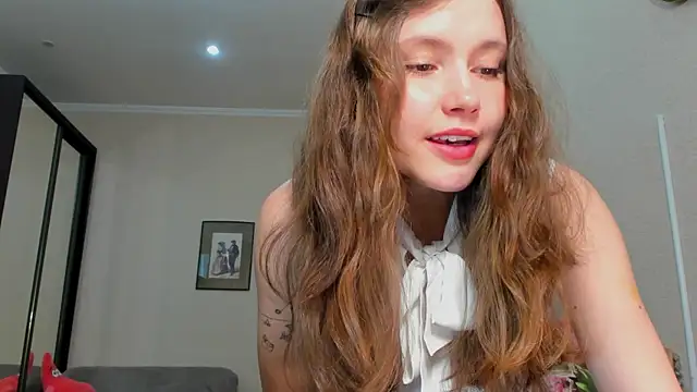 Snapshot of MaryannSofts chatting on April 2026 01:46:02 PM MaryannSofts online show from April 2026 01:46:02 PM