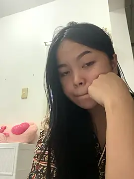 Dancinginfirelight online show from March 2026 09:49:02 AM