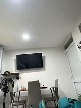 leilani X online show from April 2026 12:13:01 PM