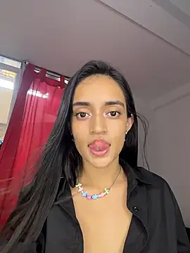 leilani X online show from April 2026 03:45:01 PM