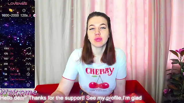 LilllyMoon online show from April 2026 01:58:02 AM