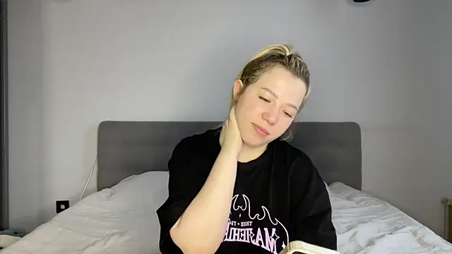 alyrasun online show from March 2026 06:17:01 AM