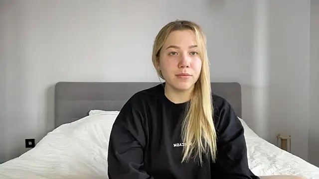 alyrasun online show from May 2026 07:04:01 AM