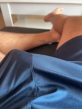 RickyDicky900 online show from April 2026 12:47:01 PM