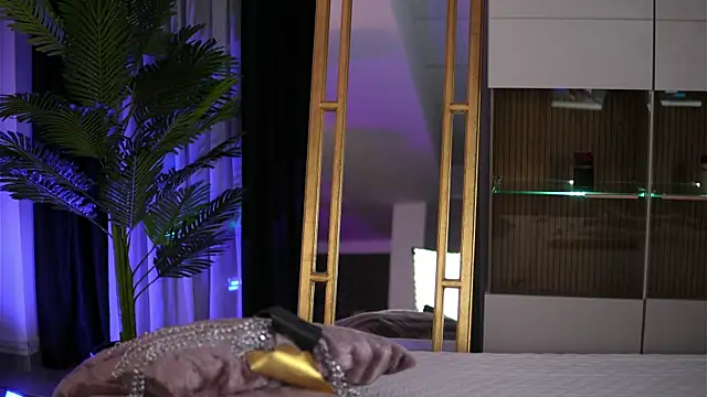 RubyConner online show from April 2026 08:12:02 PM