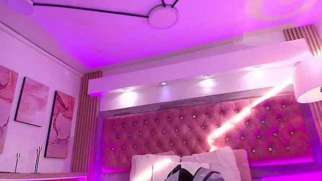 Shy Cherry  online show from April 2026 12:31:01 PM