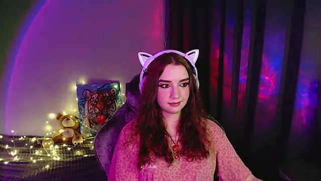 Snapshot of Celia_Sensual_ chatting on July 2026 08:03:01 PM Celia Sensual online show from July 2026 08:03:01 PM