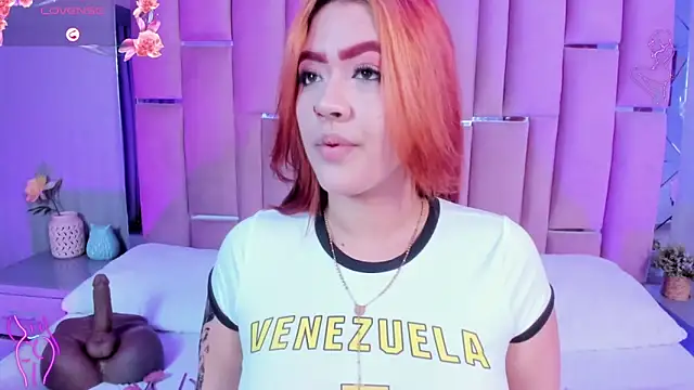 Saory     online show from March 2026 10:33:01 PM