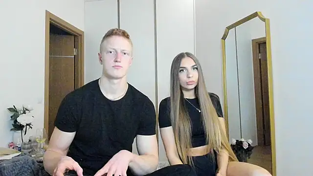 StepSisandStepBro online show from March 2026 06:00:01 PM