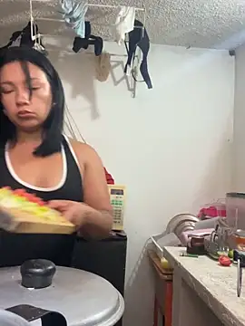 Marianaxc online show from April 2026 08:31:02 PM