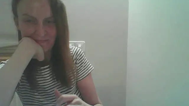 Snapshot of AnnaTight chatting on June 2026 07:36:01 PM AnnaTight online show from June 2026 07:36:01 PM