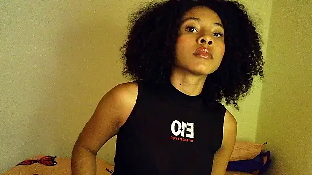 Larita curly online show from March 2026 08:30:01 PM