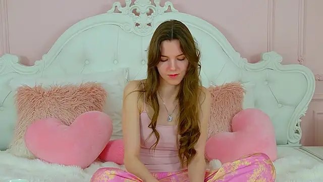 AmaliaLima online show from April 2026 07:07:02 PM