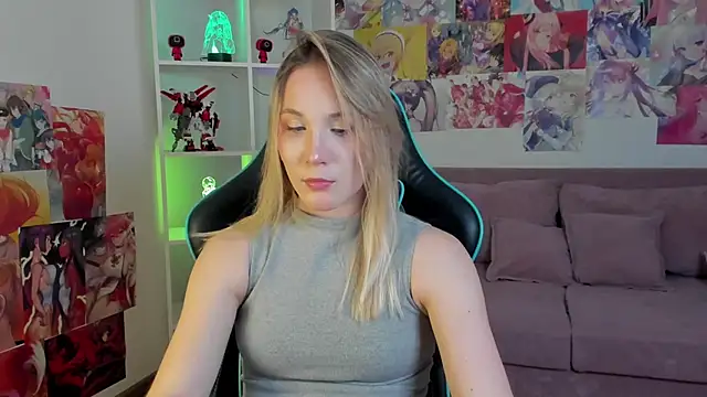 ElaraVoltage online show from April 2026 05:42:02 PM