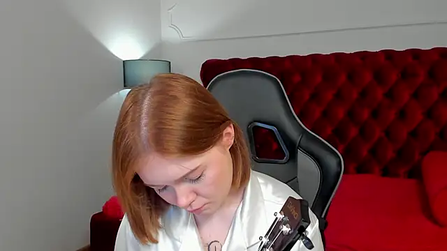 ElinaVale online show from July 2026 07:14:02 AM