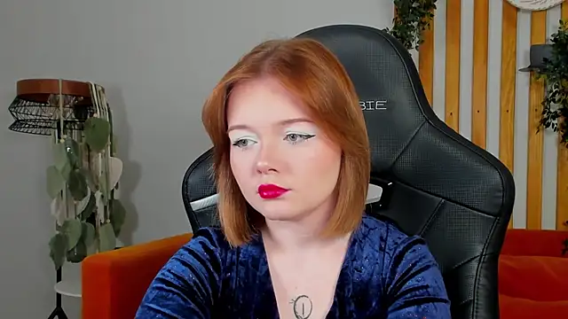 ElinaVale online show from July 2026 05:15:01 PM