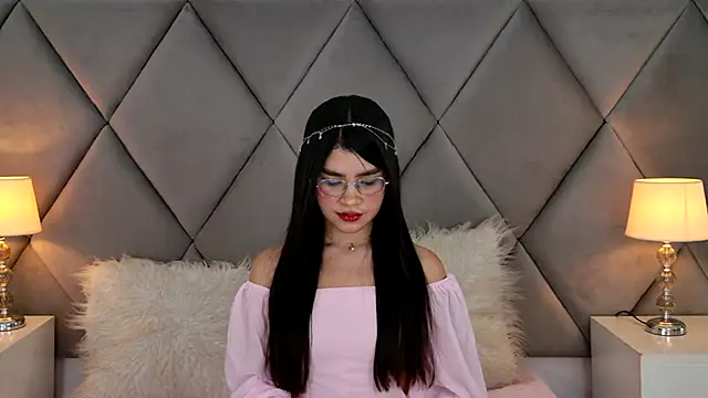 OliviaDiaz online show from June 2026 08:12:02 PM