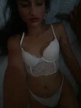 Snapshot of Luckylady17 chatting on August 2026 03:52:02 AM Luckylady17 online show from August 2026 03:52:02 AM