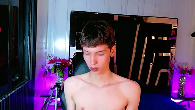 Stefany PiInk online show from April 2026 12:09:02 PM