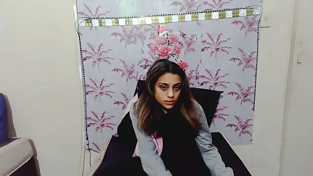 Snapshot of Luscious_Lexy chatting on July 2026 04:52:02 AM Luscious Lexy online show from July 2026 04:52:02 AM