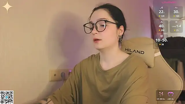 Luna Moon13 online show from April 2026 02:26:02 AM