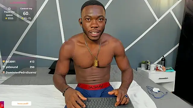 Oliver Laurent  online show from April 2026 11:13:02 PM