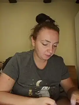 Bella-Monroe online show from March 2026 06:57:01 PM