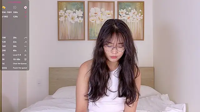 pinkyblooom online show from March 2026 09:15:01 AM