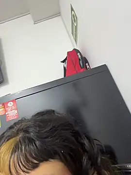 baby akuma online show from April 2026 04:12:01 AM