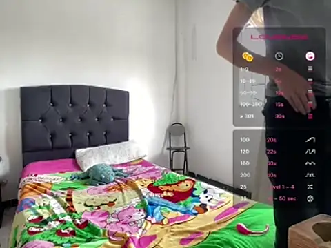 Madoxx Slim online show from August 2026 04:09:01 PM