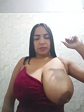 Carolinna online show from May 2026 02:24:02 PM