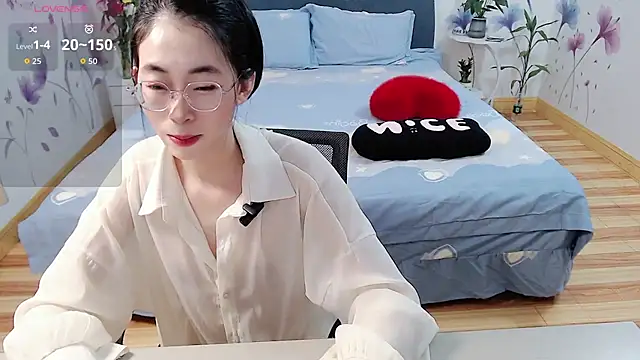 Snapshot of mila-baby-99 chatting on April 2026 07:17:02 AM mila-baby-99 online show from April 2026 07:17:02 AM