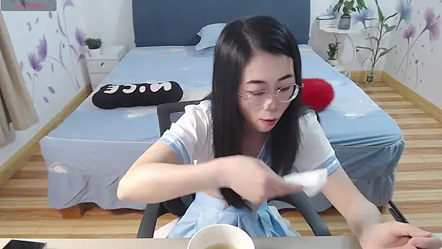 Snapshot of mila-baby-99 chatting on May 2026 01:11:02 AM mila-baby-99 online show from May 2026 01:11:02 AM