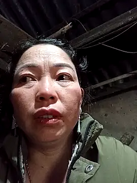 Yellow-pink online show from March 2026 12:16:01 AM