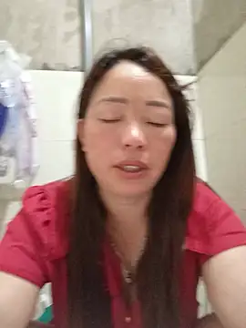 Yellow-pink online show from July 2026 10:49:02 PM
