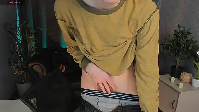 Tommy Stars online show from March 2026 05:24:01 AM