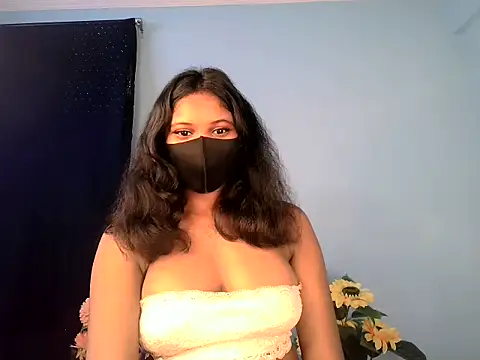 KASHISH SINGH  online show from March 2026 08:14:01 PM