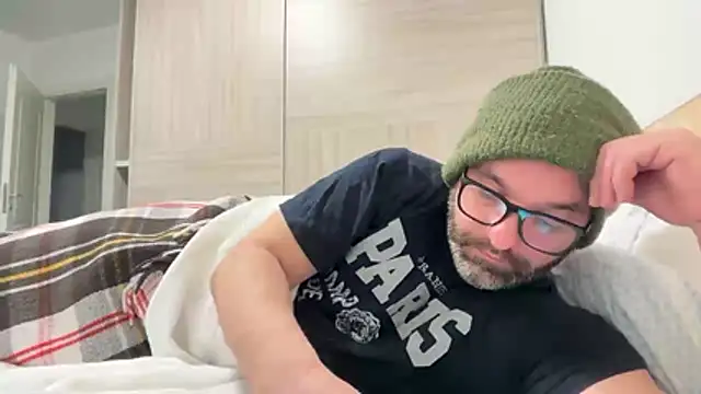 faantaasy online show from April 2026 09:35:01 PM