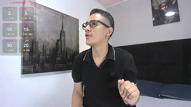Snapshot of _Alan_Walker_1 chatting on June 2026 04:20:01 PM Alan Walker 1 online show from June 2026 04:20:01 PM