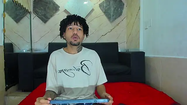 Snapshot of Angelo_Blessed chatting on May 2026 07:11:02 PM Angelo Blessed online show from May 2026 07:11:02 PM