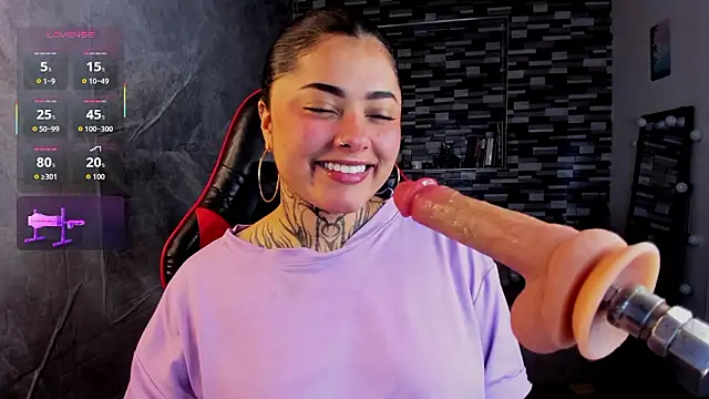 Sophiia cherry online show from March 2026 10:35:01 PM