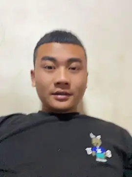 xiaocui06 online show from April 2026 01:04:02 PM