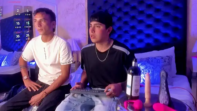 ThomasThundr online show from March 2026 08:23:02 PM